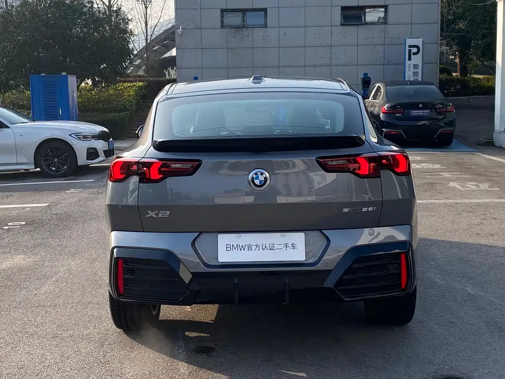 BMW X2 2025 — фото 6