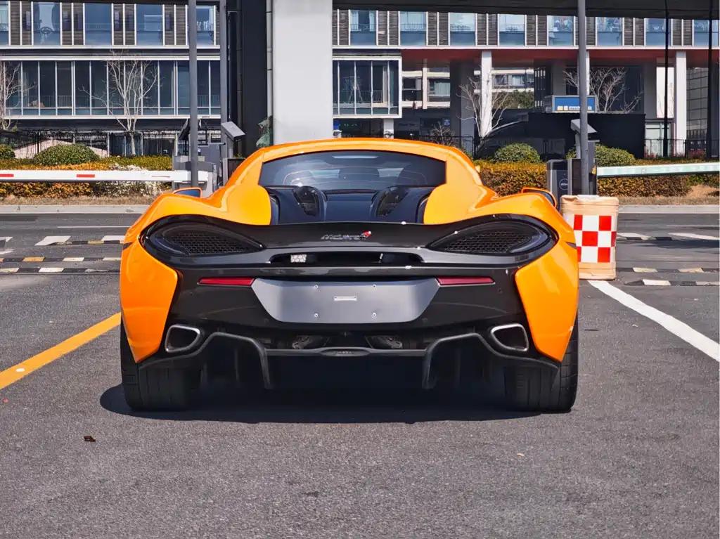 McLaren 540C 2015 — фото 8
