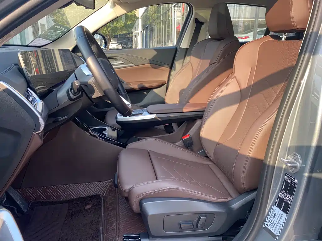 BMW X2 2025 — фото 12