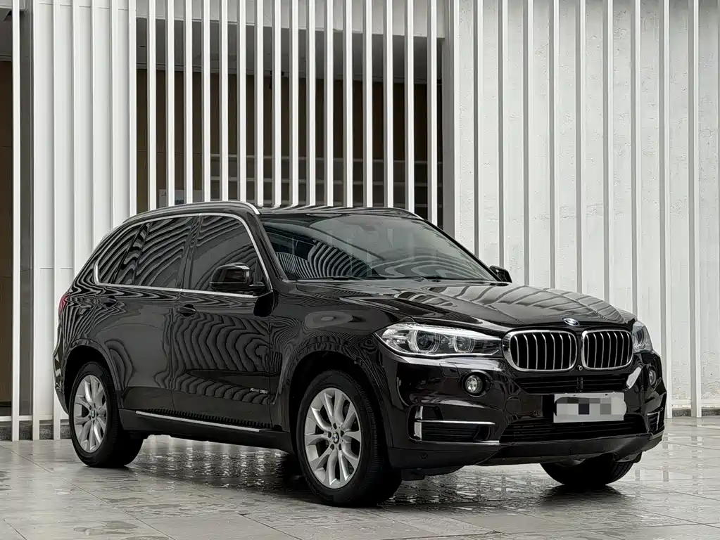 BMW X5 2018 — фото 3