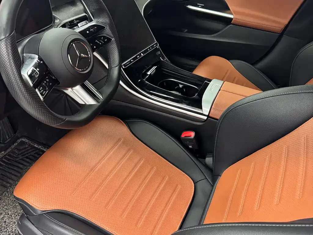 Mercedes-Benz C-Class 2022 — фото 10