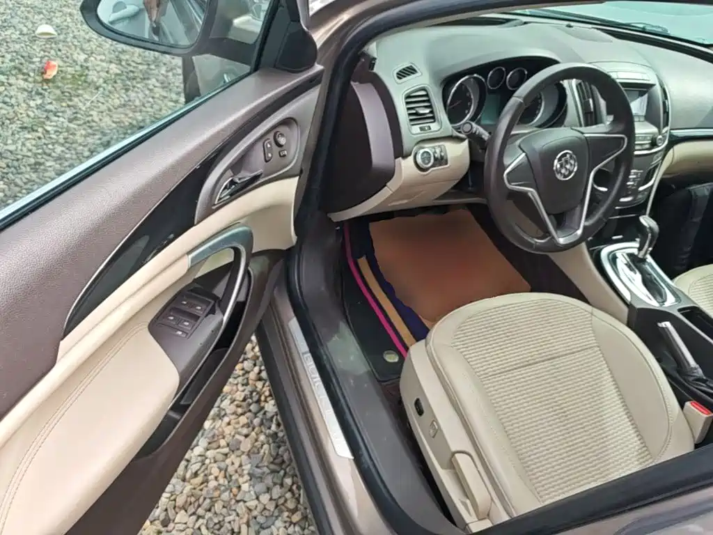 Buick Regal 2015 — фото 16