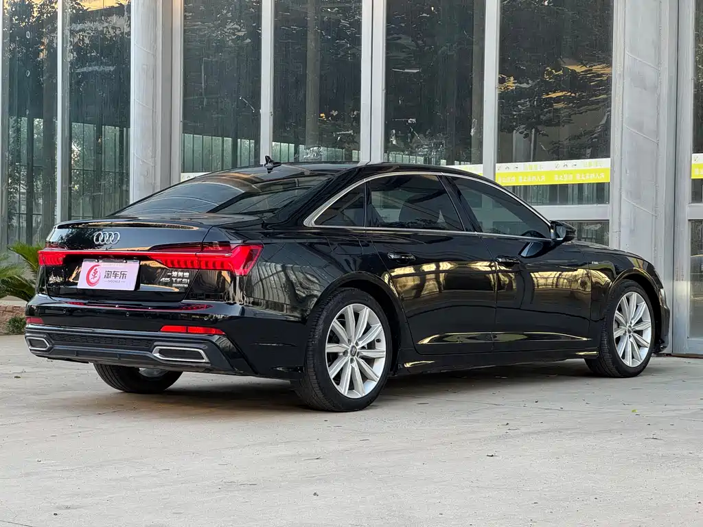 Audi A6L 2020 — фото 20