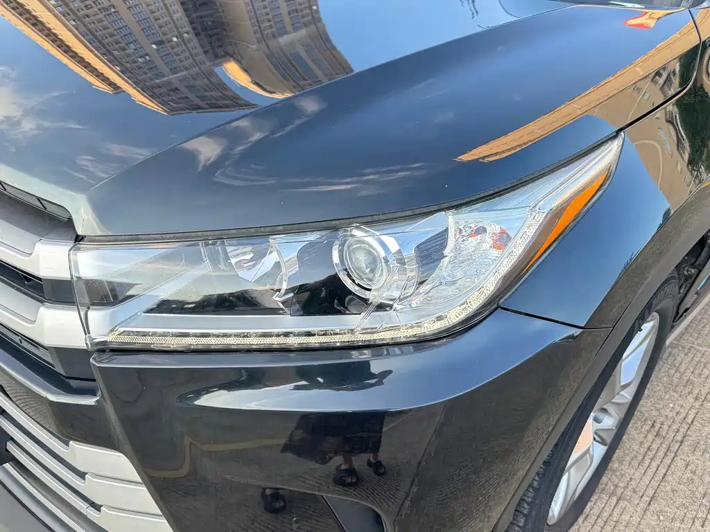 Toyota Highlander 2019 — фото 10