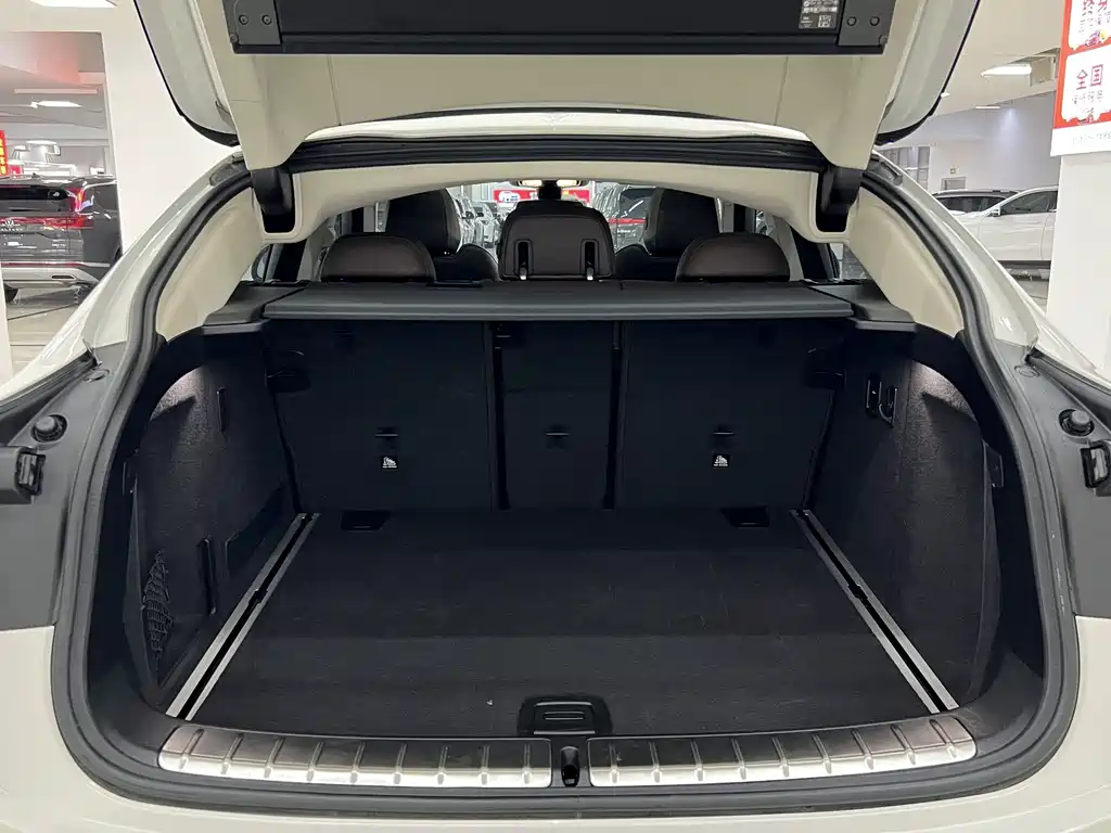 BMW X4 2021 — фото 17