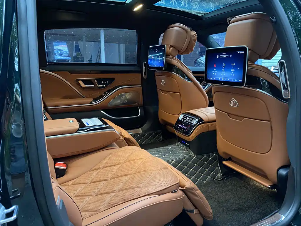 Mercedes-Benz S-Class 2023 — фото 8