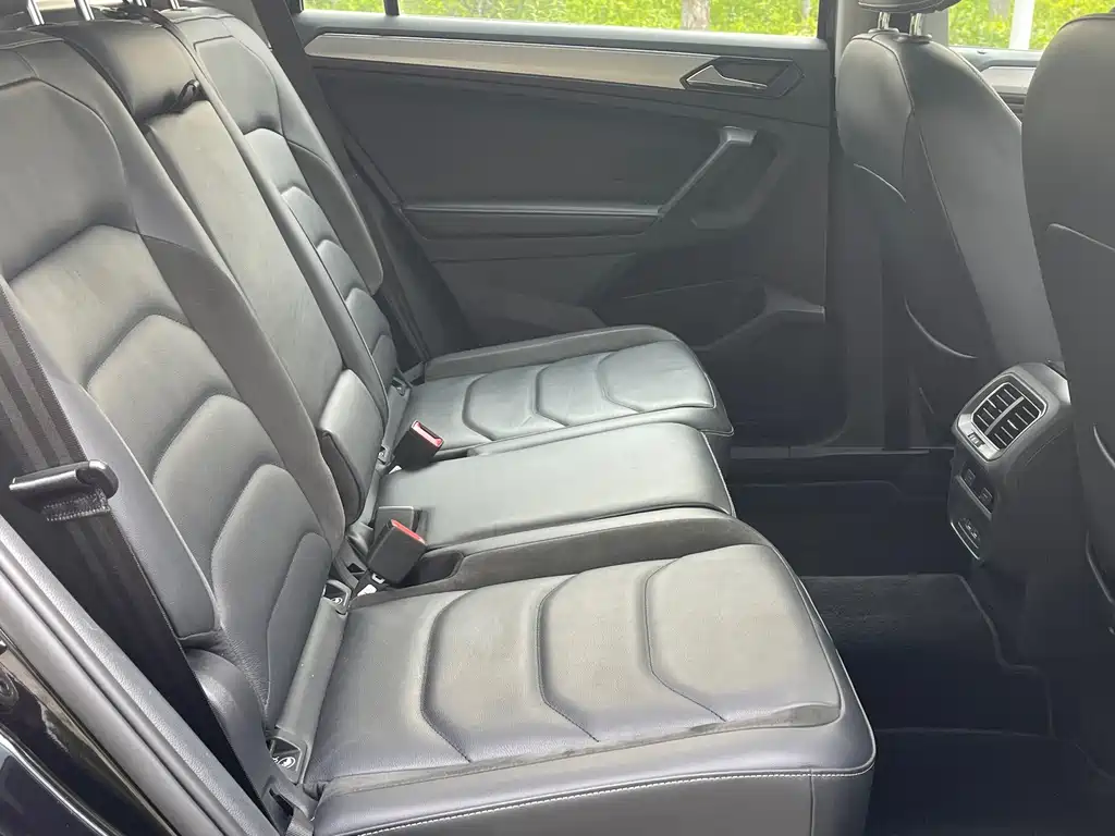 Volkswagen Tiguan L 2019 — фото 21