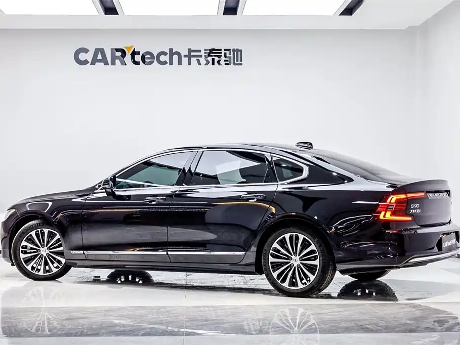 Volvo S90 2025 — фото 4
