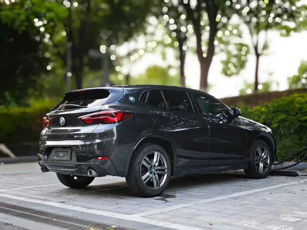 BMW X2 2022 — фото 9