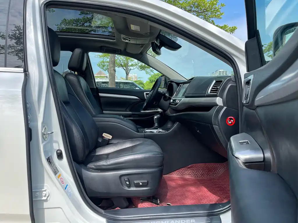 Toyota Highlander 2019 — фото 14
