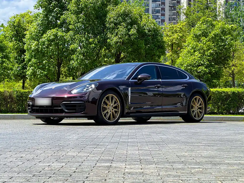 Porsche Panamera 2022 — фото 1