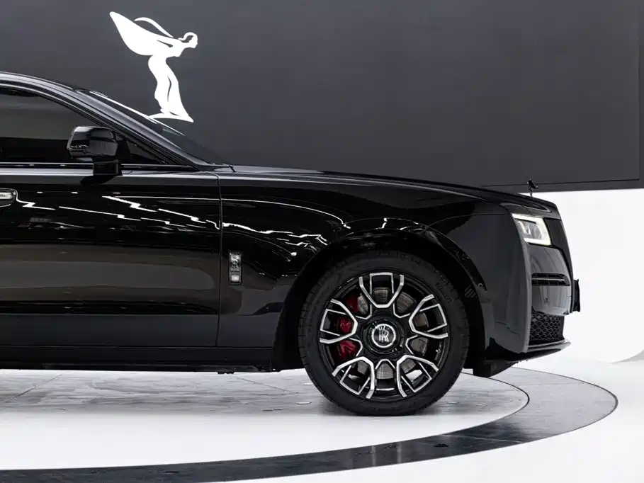 Rolls-Royce Ghost 2022 — фото 22