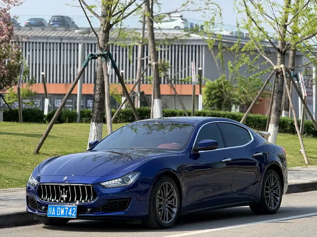 Maserati Ghibli 2021 — фото 7