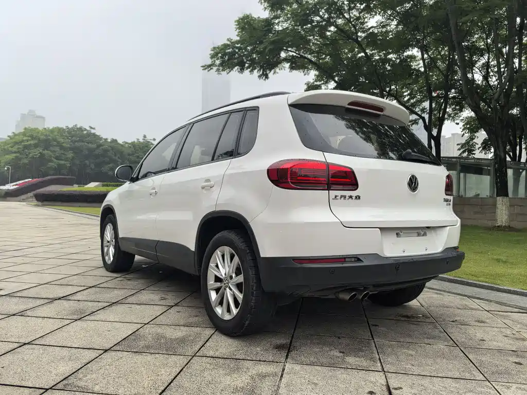 Volkswagen Tiguan 2019 — фото 19