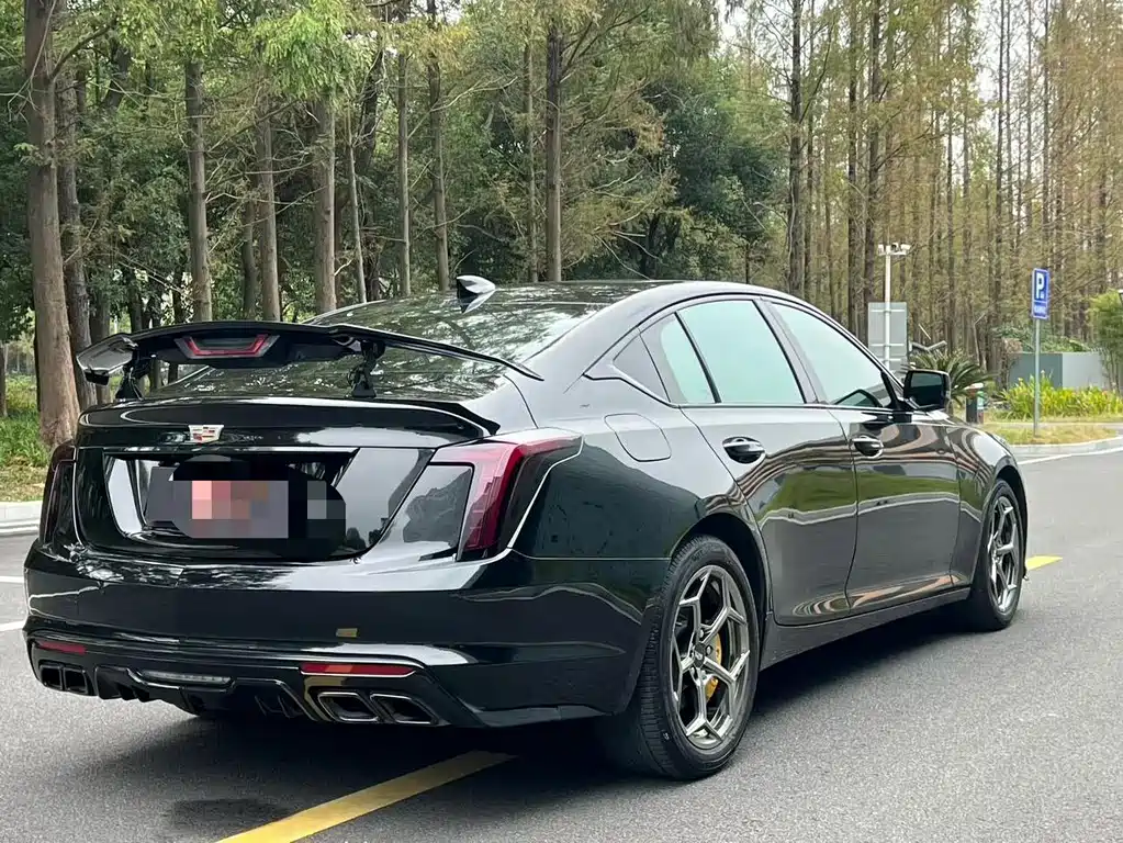 Cadillac CT5 2022 — фото 17