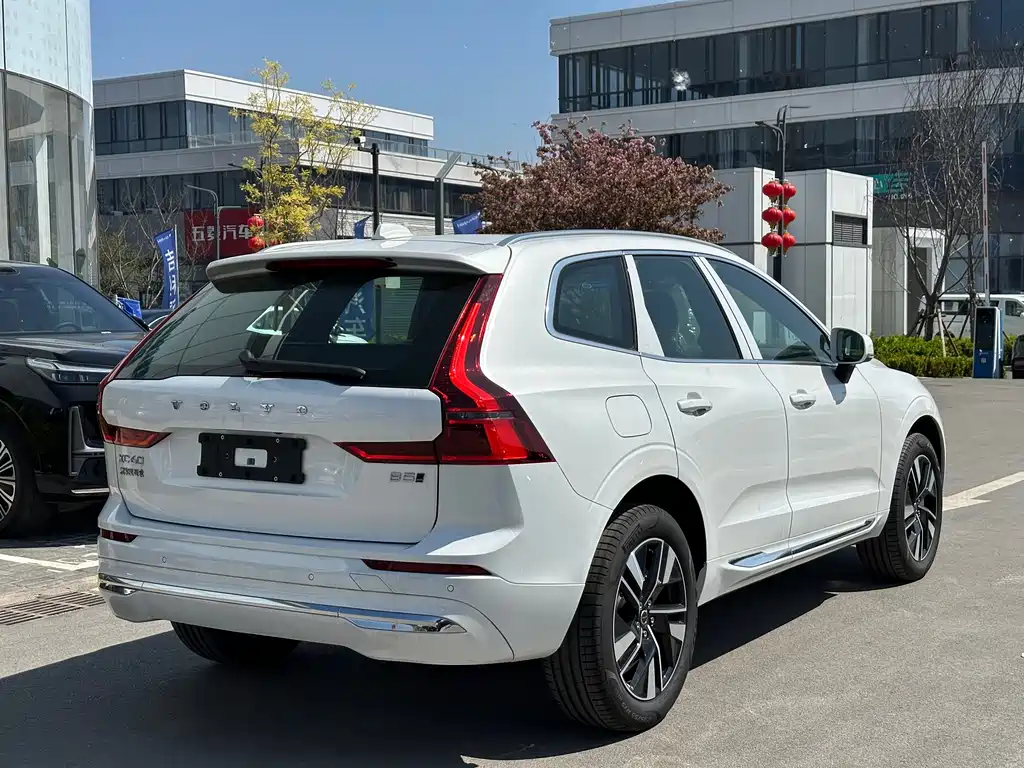 Volvo XC60 2026 — фото 14