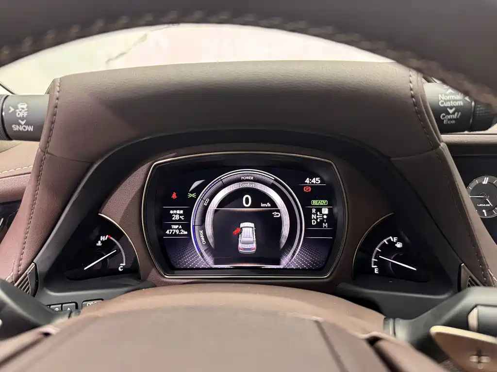 Lexus LS 2020 — фото 15