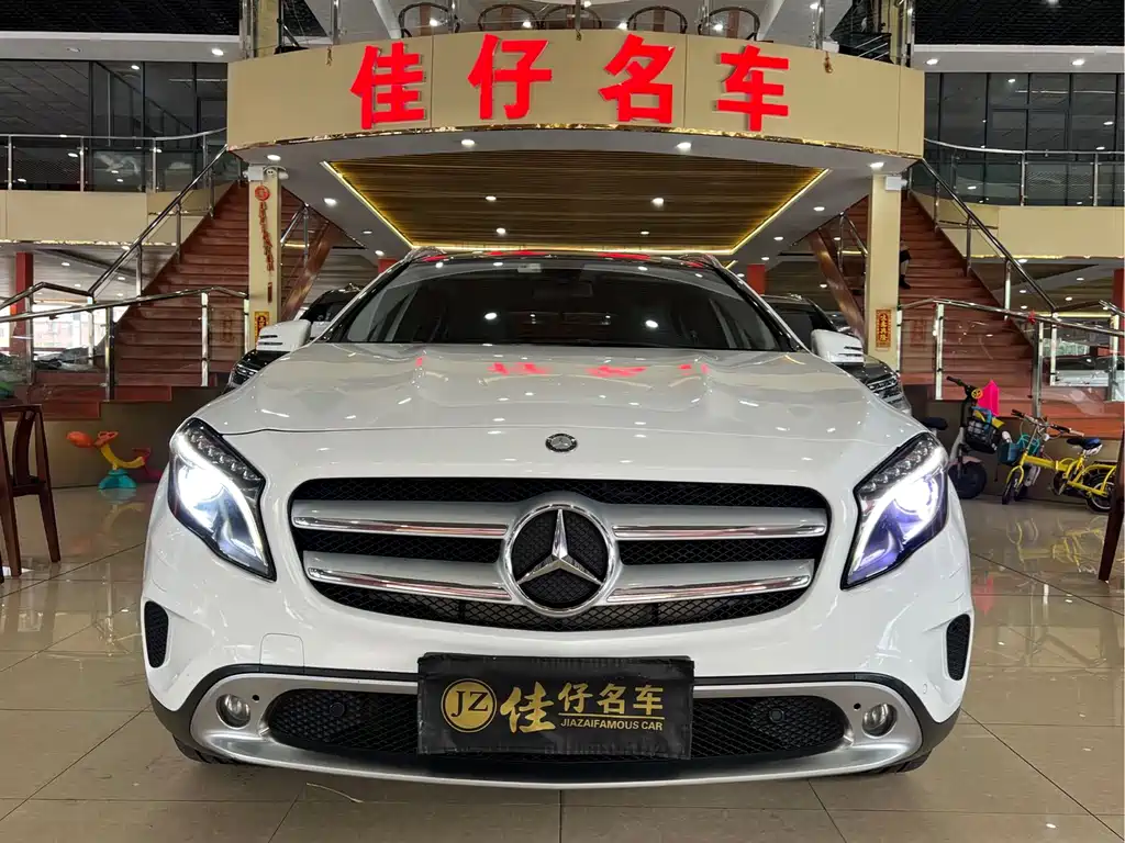 Mercedes-Benz GLA 2016 — фото 2