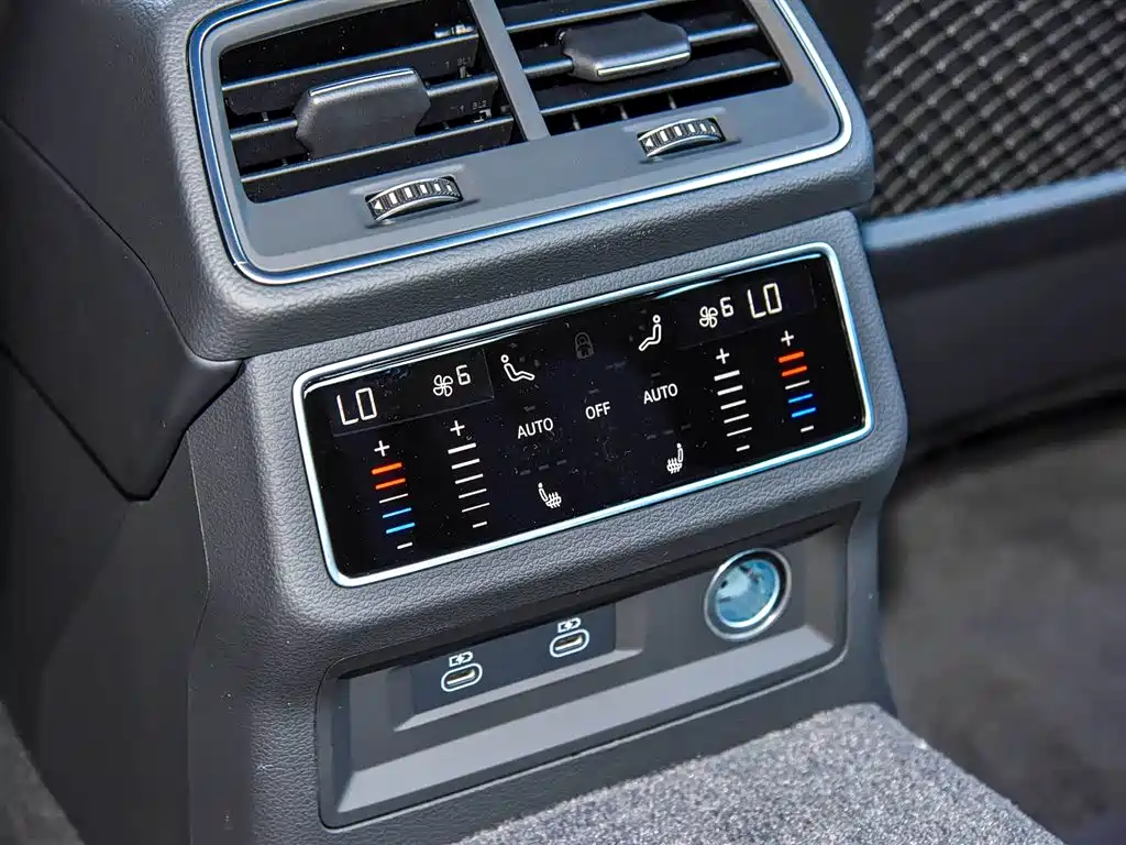 Audi A6L 2023 — фото 12