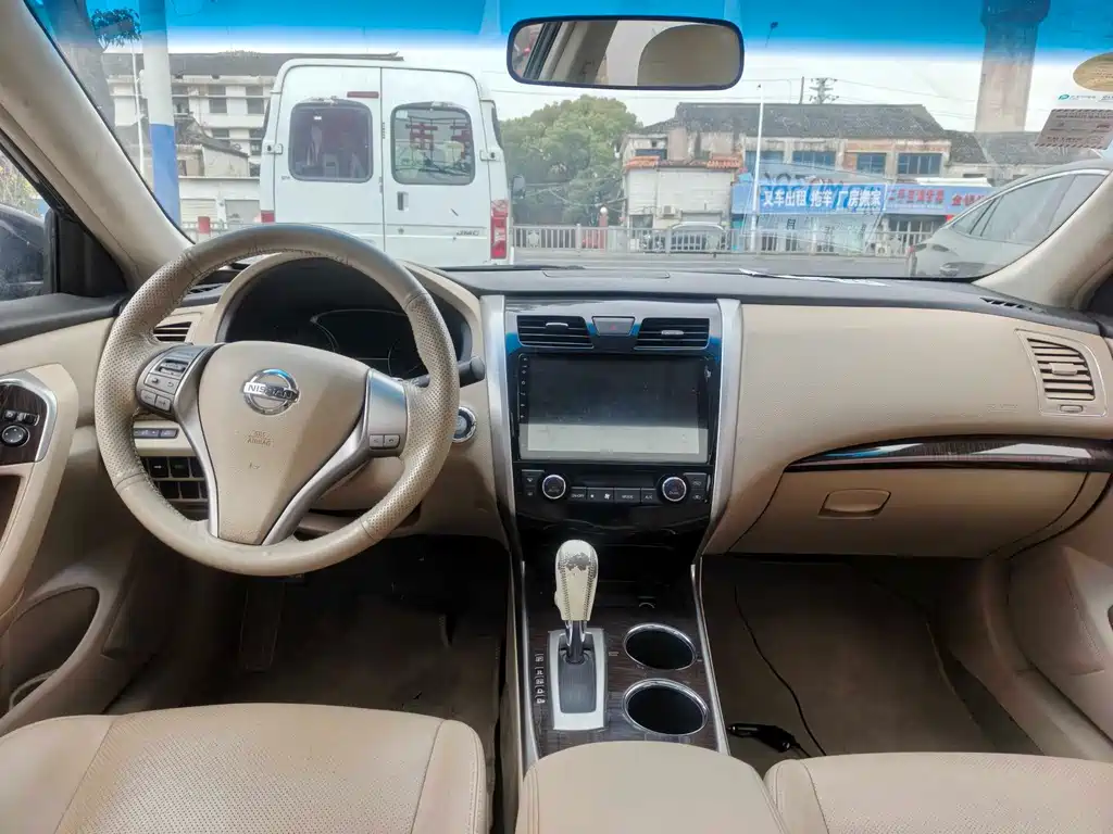 Nissan Teana 2015 — фото 8