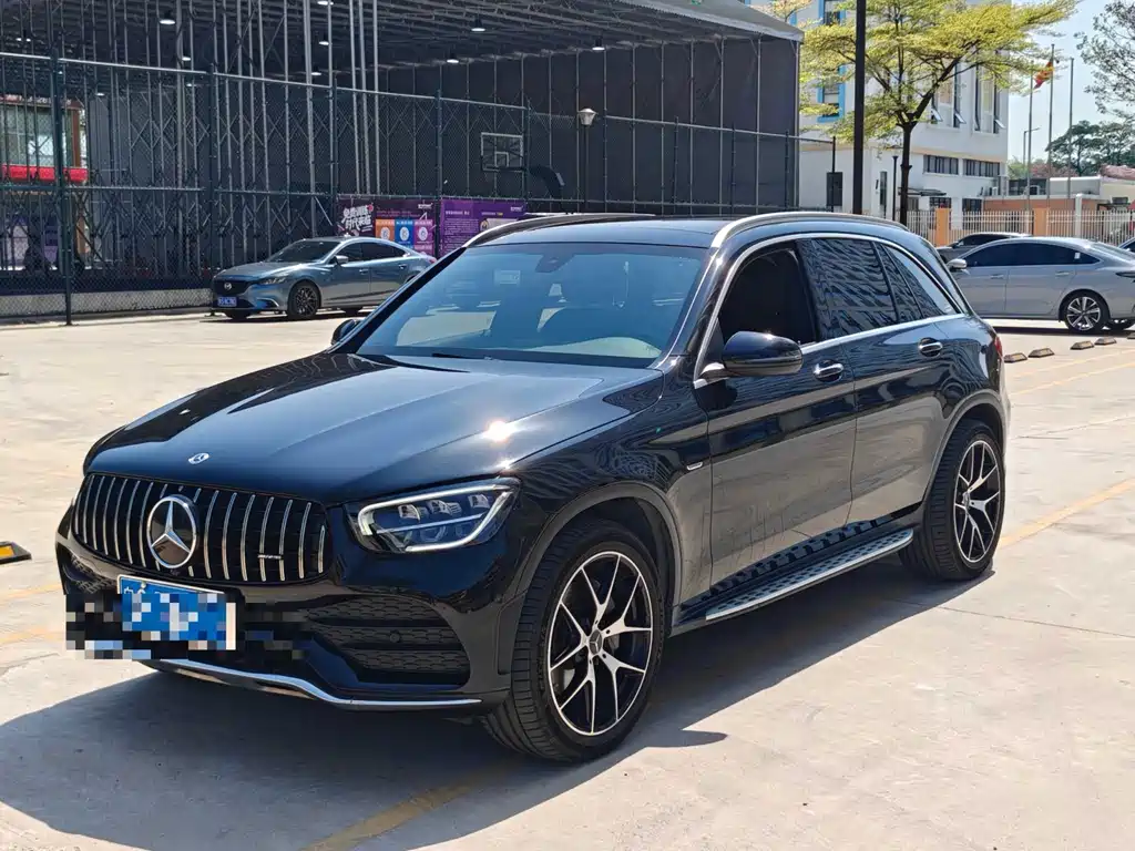 Mercedes-Benz GLC 2023 — фото 1
