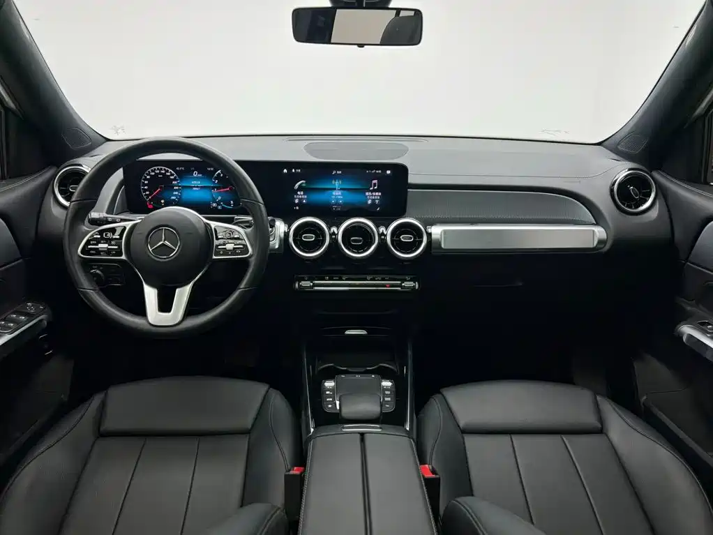 Mercedes-Benz GLB 2021 — фото 17