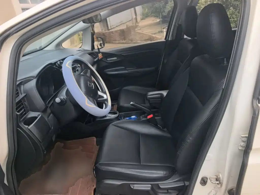Honda Fit 2018 — фото 15