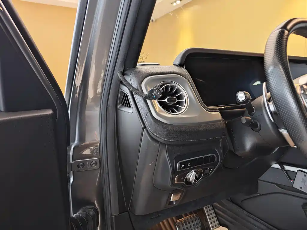 Mercedes-Benz G-Class AMG 2021 — фото 15