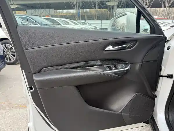 Cadillac XT4 2018