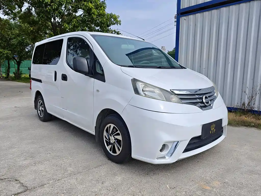 Nissan NV200 2016 — фото 3
