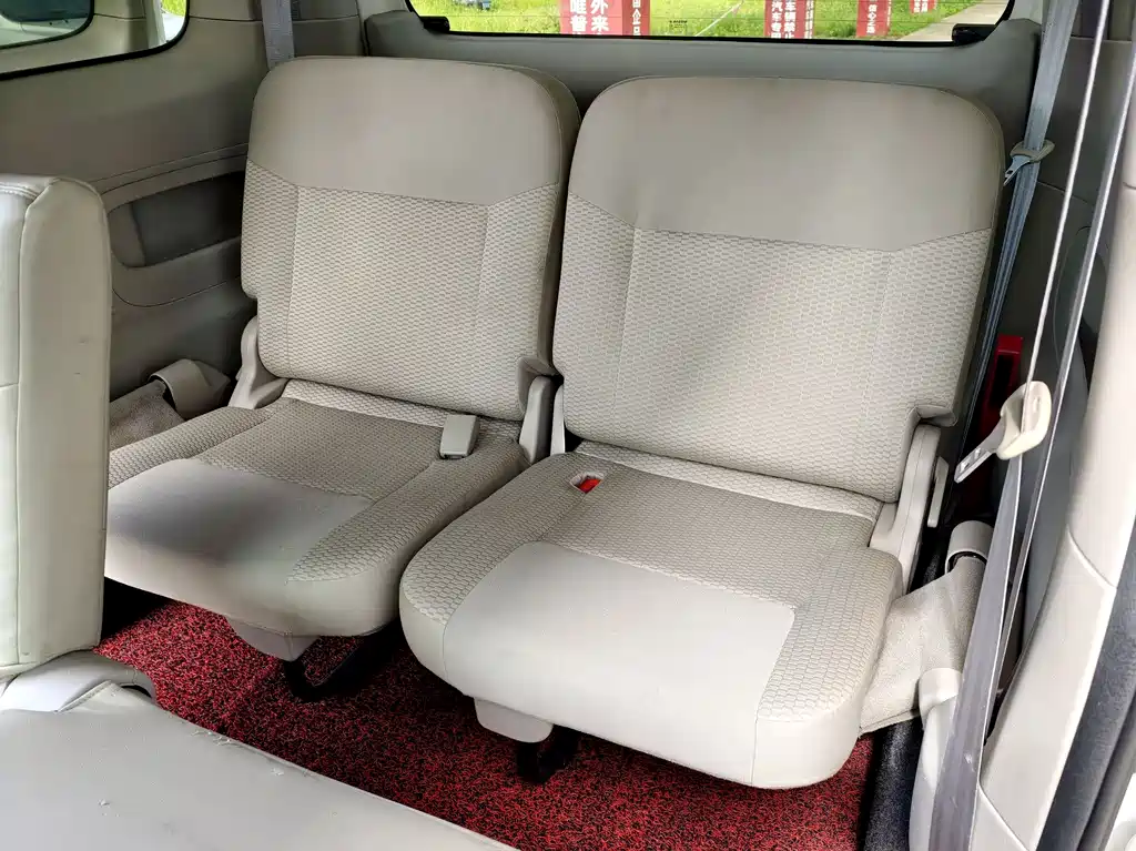 Nissan NV200 2016 — фото 19