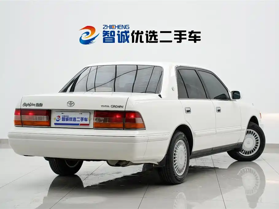 Toyota Crown 1998 — фото 32