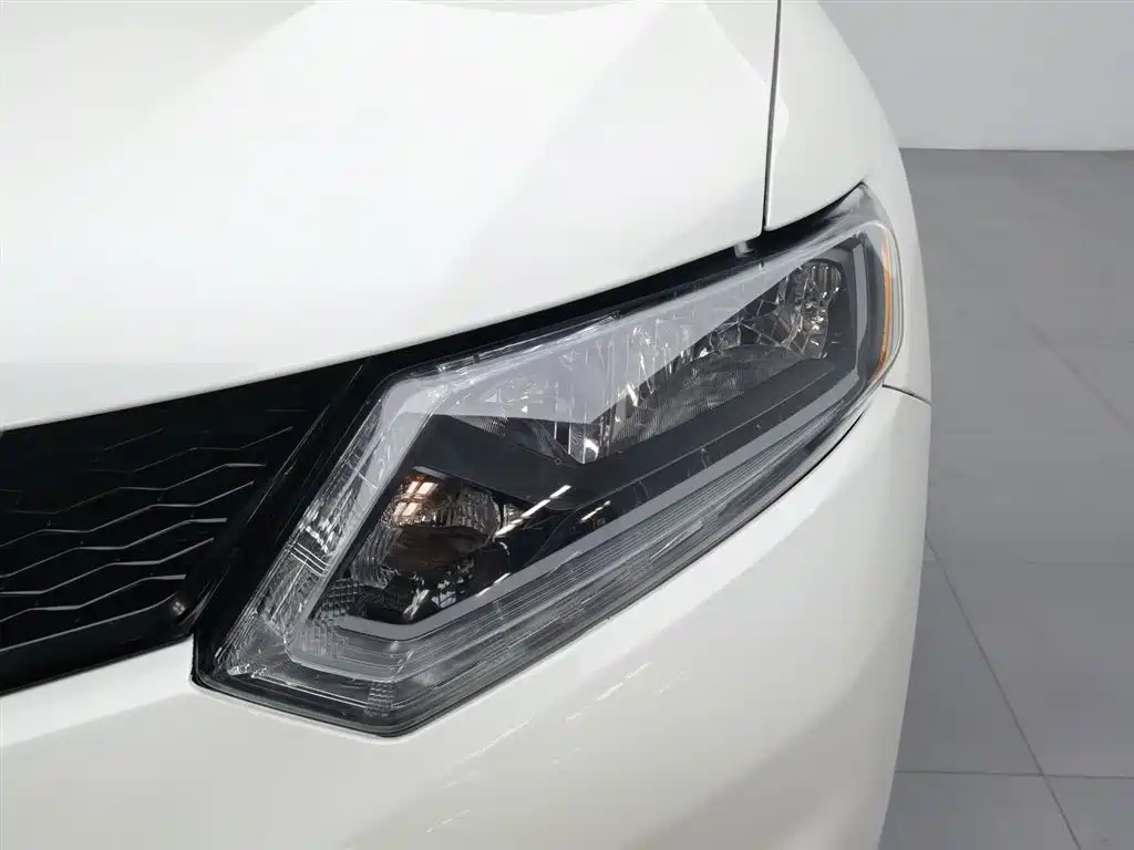 Nissan X-Trail 2016 — фото 7