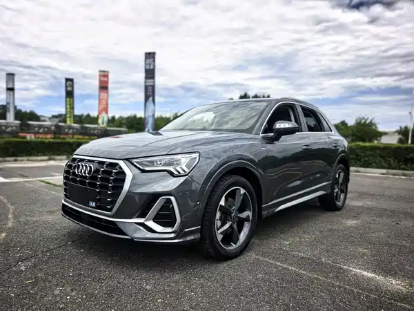 Audi Q3 2022