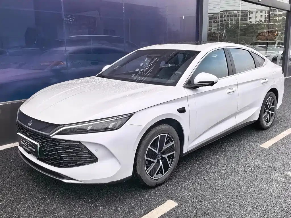 BYD Qin L 2025 — фото 1