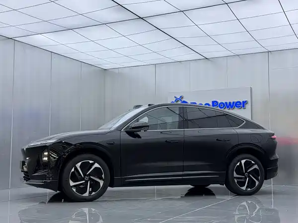NIO EC6 2025