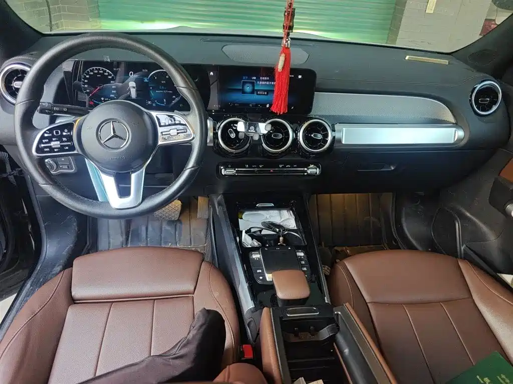 Mercedes-Benz GLB 2022 — фото 13