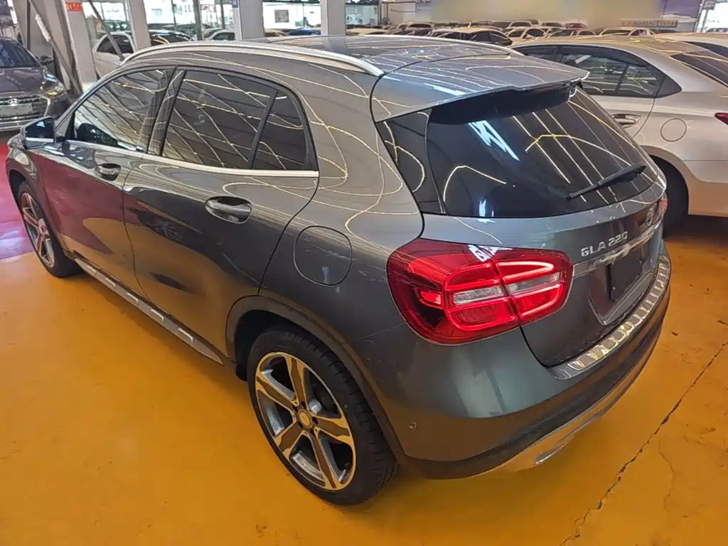 Mercedes-Benz GLA 2015 — фото 5