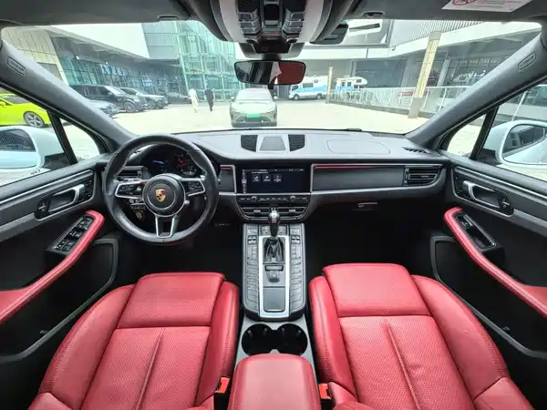 Porsche Macan 2018