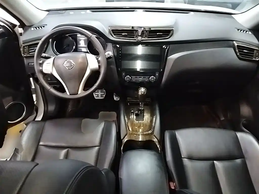 Nissan X-Trail 2015 — фото 10