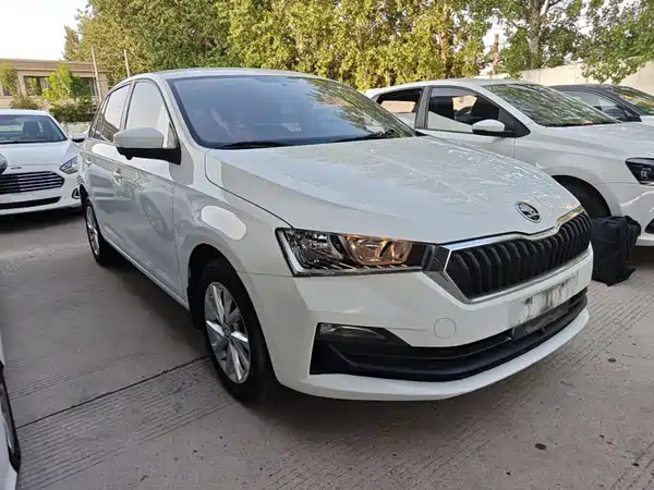 Skoda Rapid Spaceback 2021