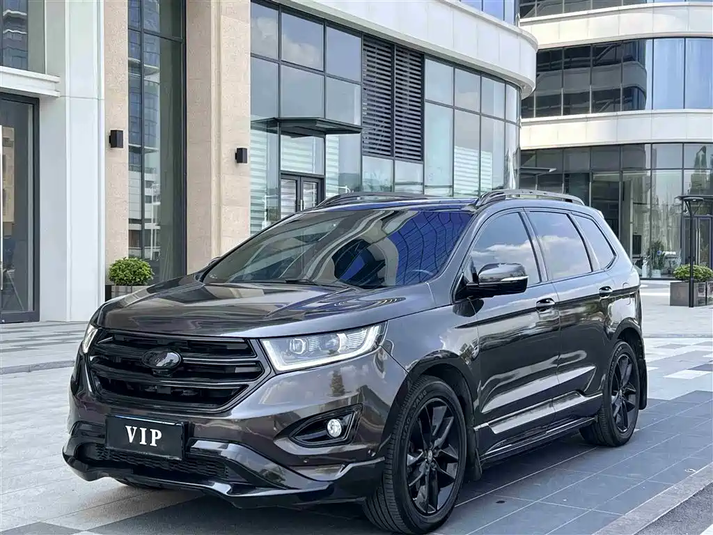 Ford Edge 2017 — фото 1