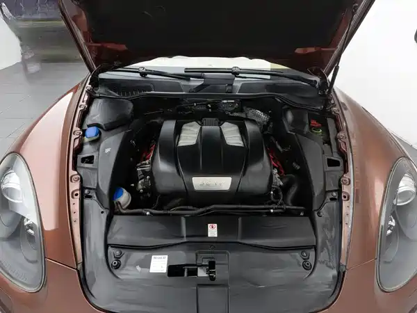 Porsche Cayenne 2013