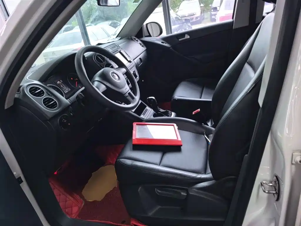 Volkswagen Tiguan 2015 — фото 15