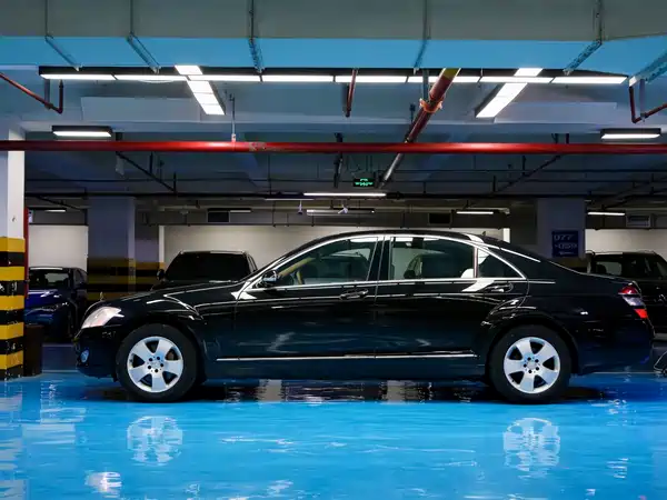 Mercedes-Benz S-Class 2008