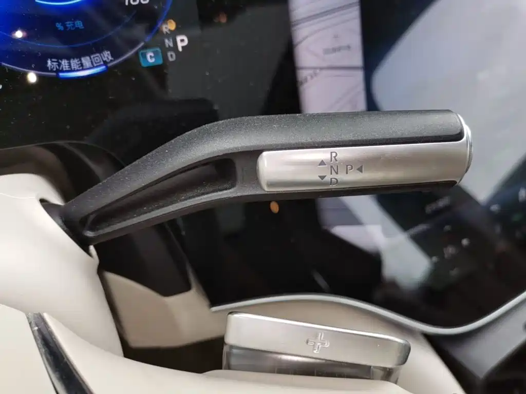Mercedes-Benz EQS 2023 — фото 21