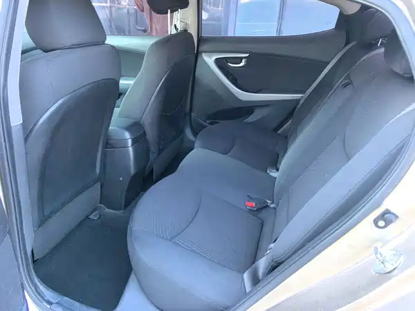 Hyundai Elantra Langdong 2016