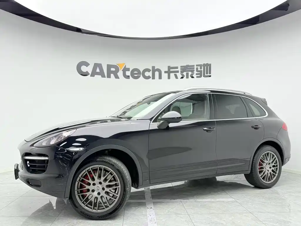 Porsche Cayenne 2014 — фото 1