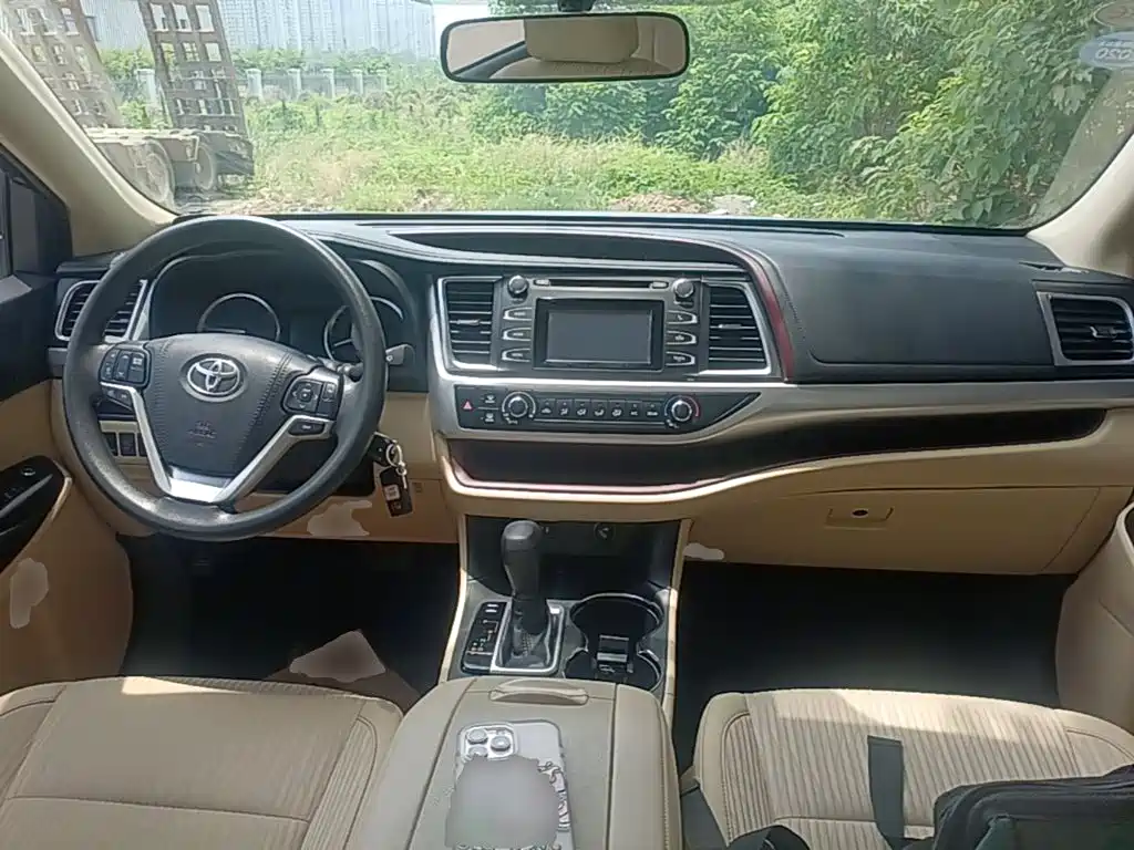 Toyota Highlander 2017 — фото 10