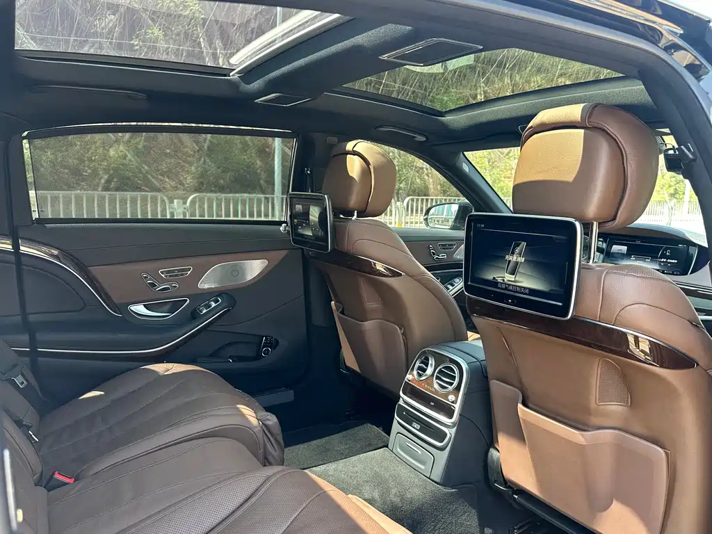Mercedes-Benz S-Class 2016 — фото 17